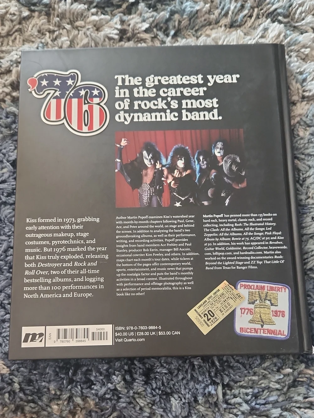 Kiss '76 Hardcover Photo Coffee Table Book Martin Popoff - Picture 2 of 3